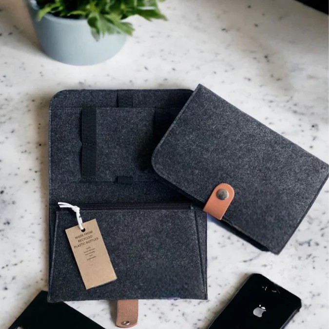 Small tech cable organiser